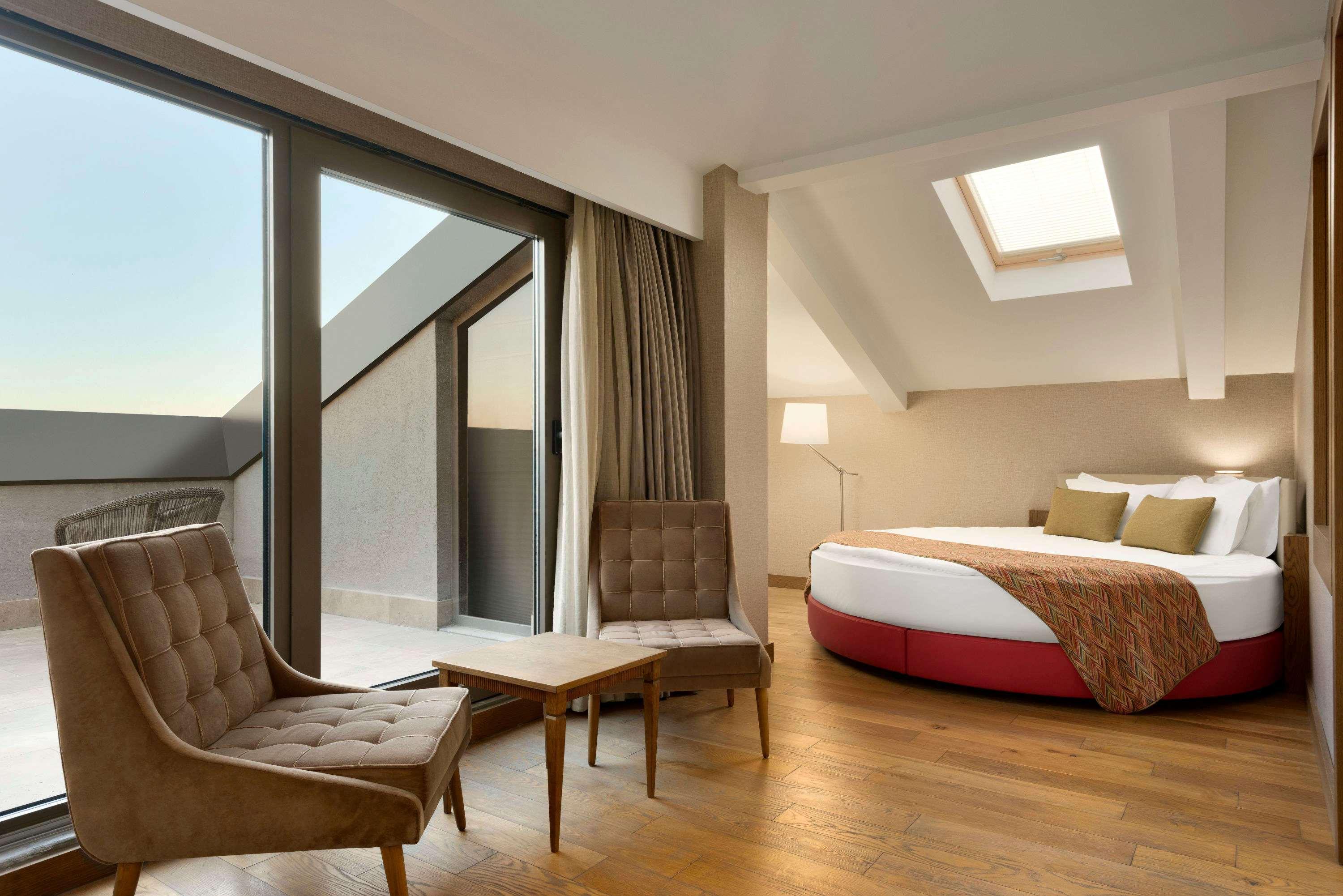 Ramada Hotel & Suites Adana Exterior foto