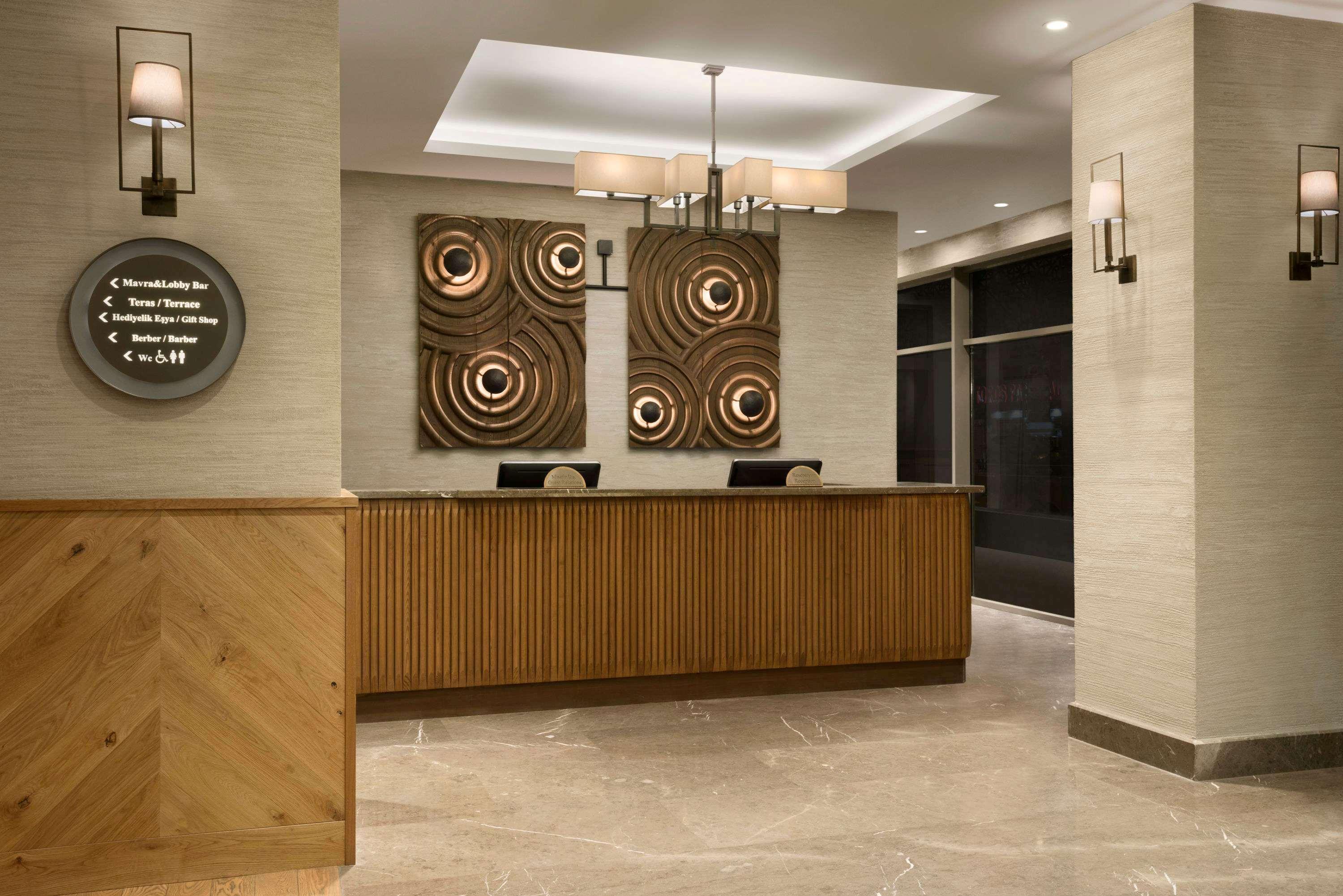 Ramada Hotel & Suites Adana Exterior foto