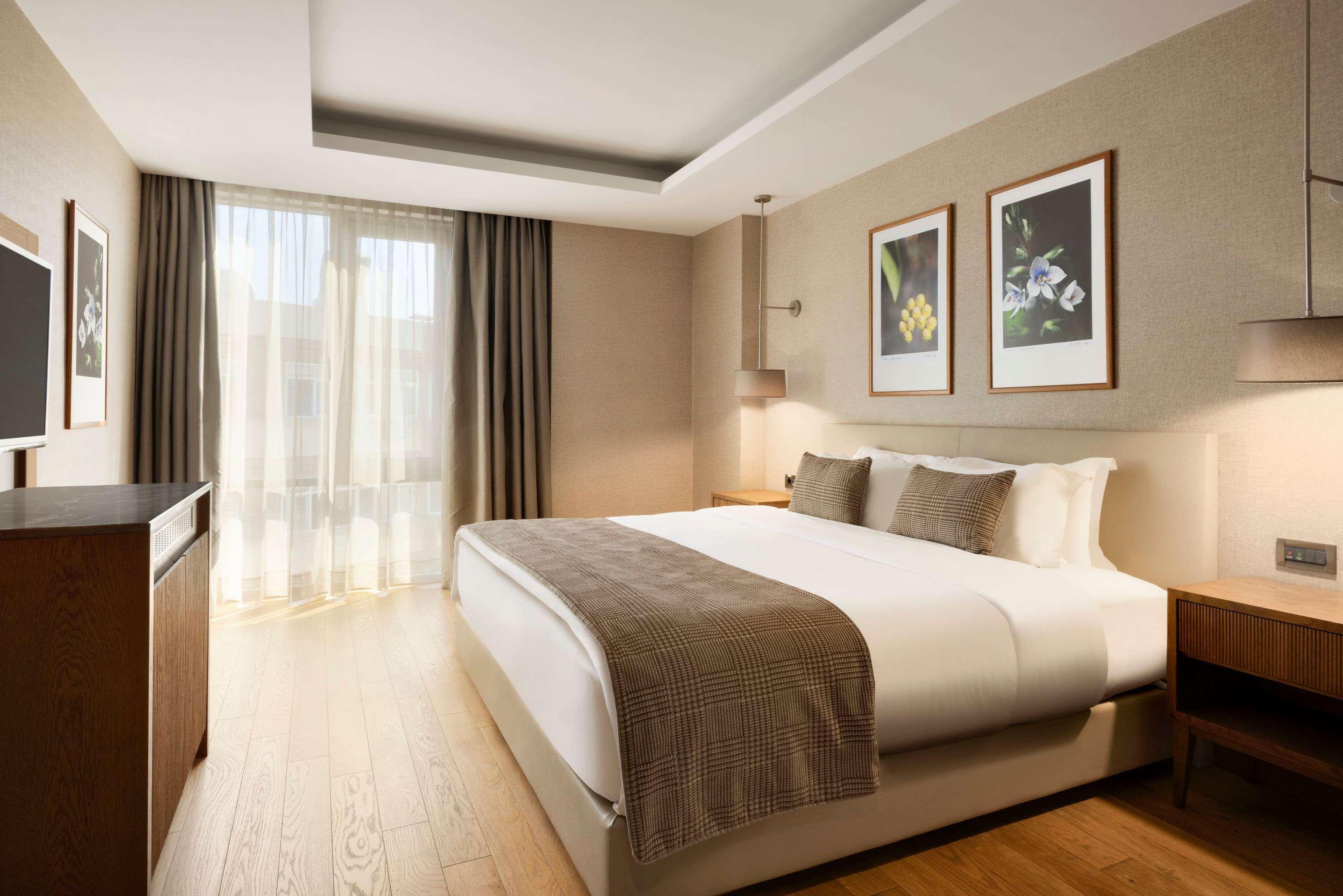 Ramada Hotel & Suites Adana Exterior foto